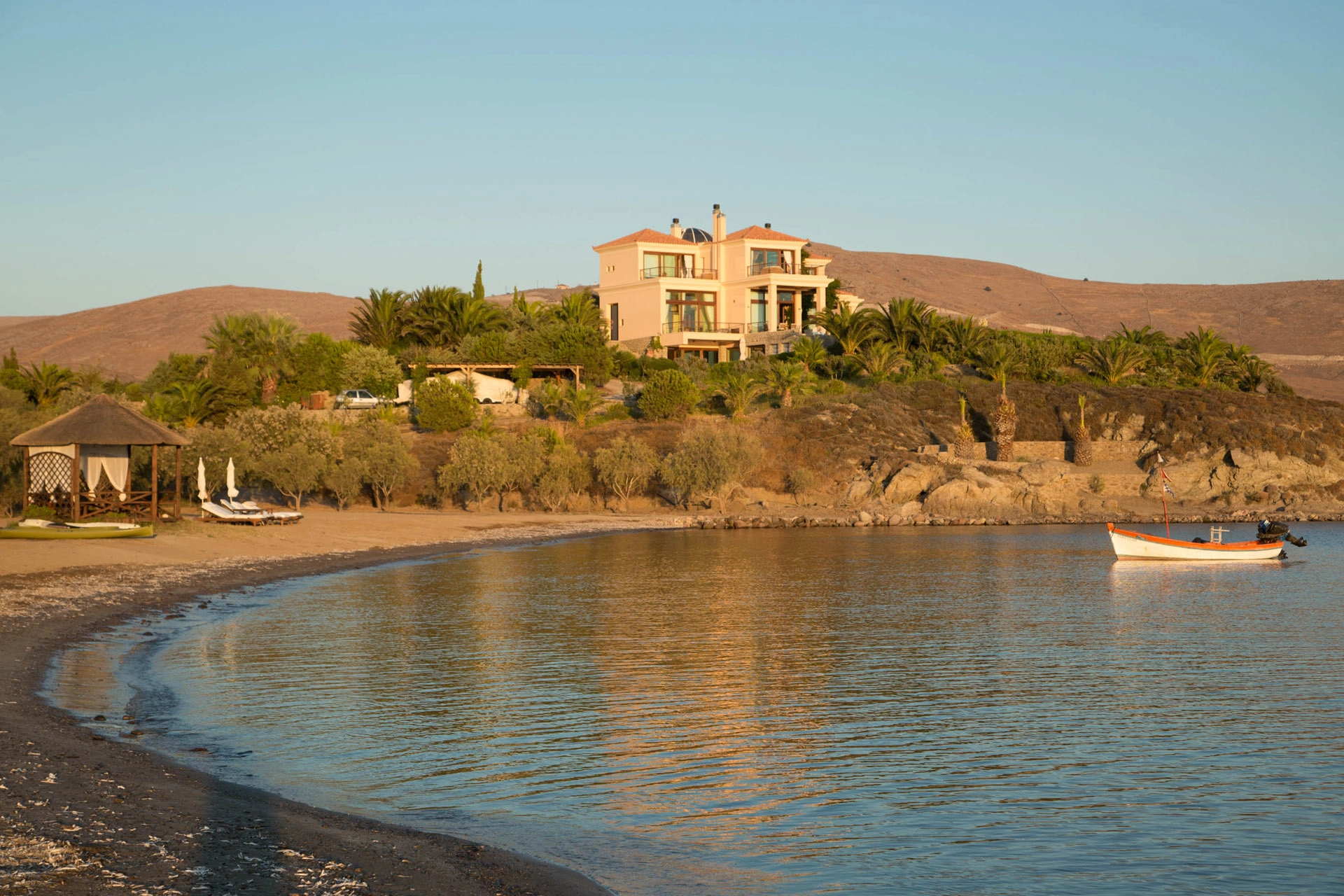 Lighthouse Mansion & Estate