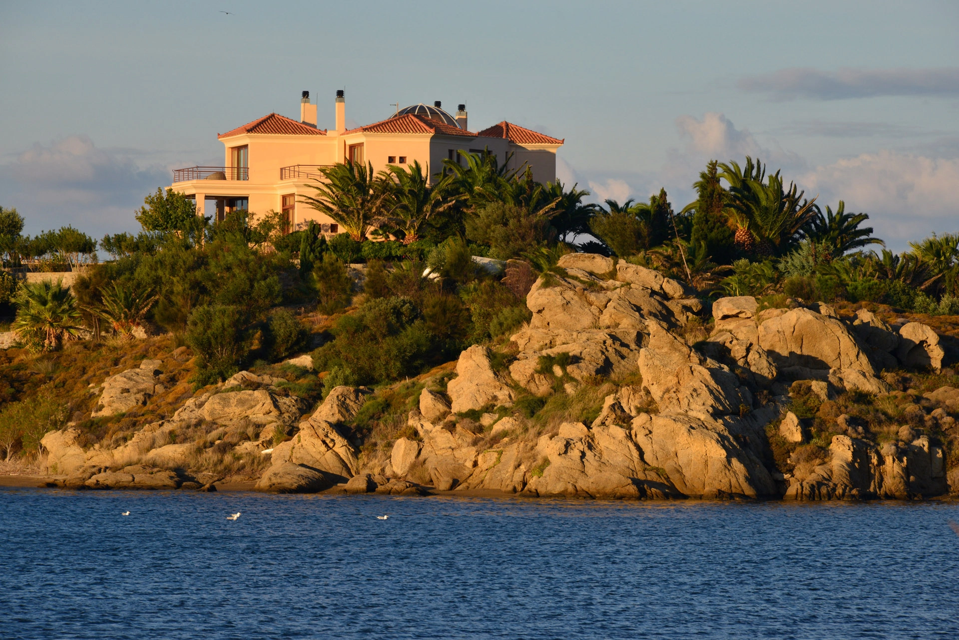 Lighthouse Mansion & Estate