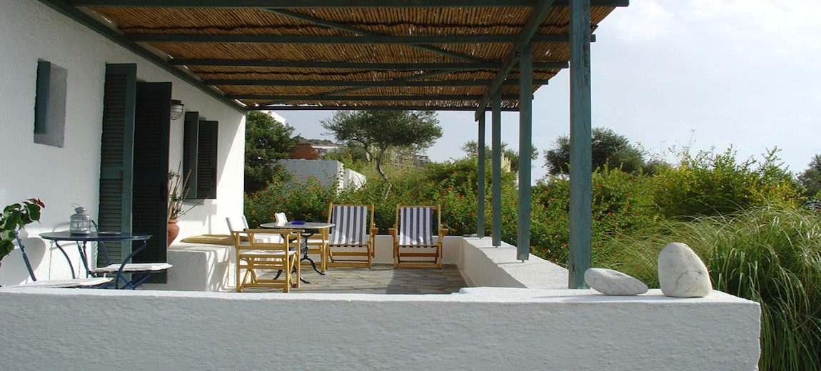 Mani Beachfront Bungalow