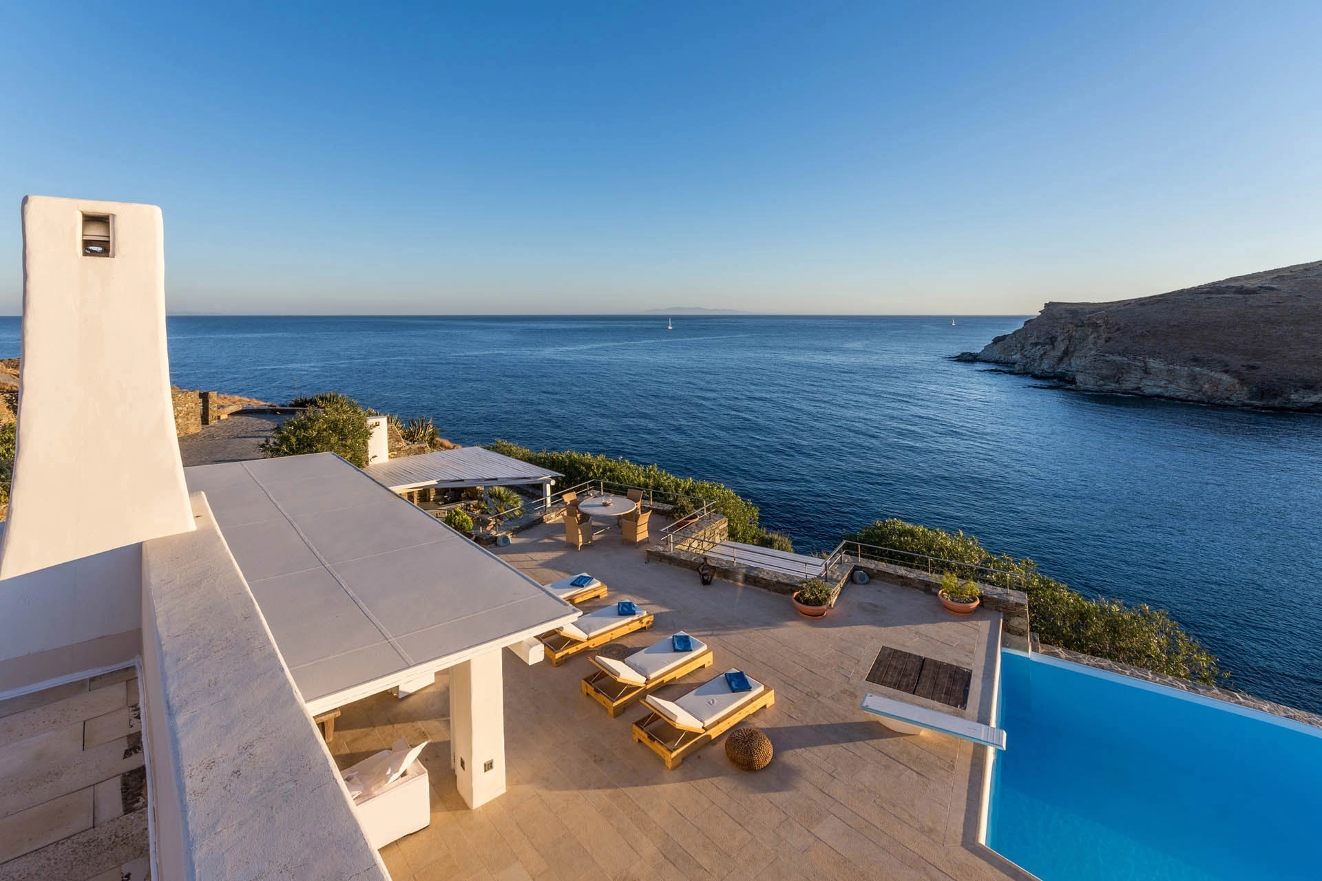 Infinite Blue Grand Villa