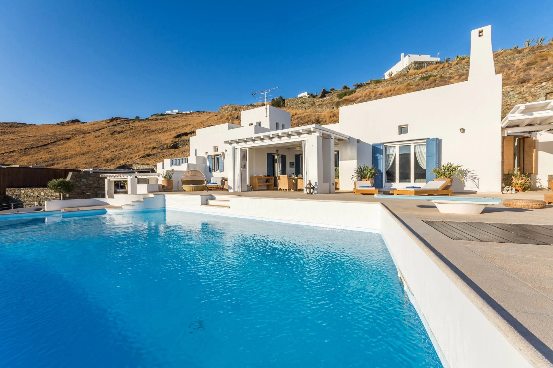 Infinite Blue Grand Villa