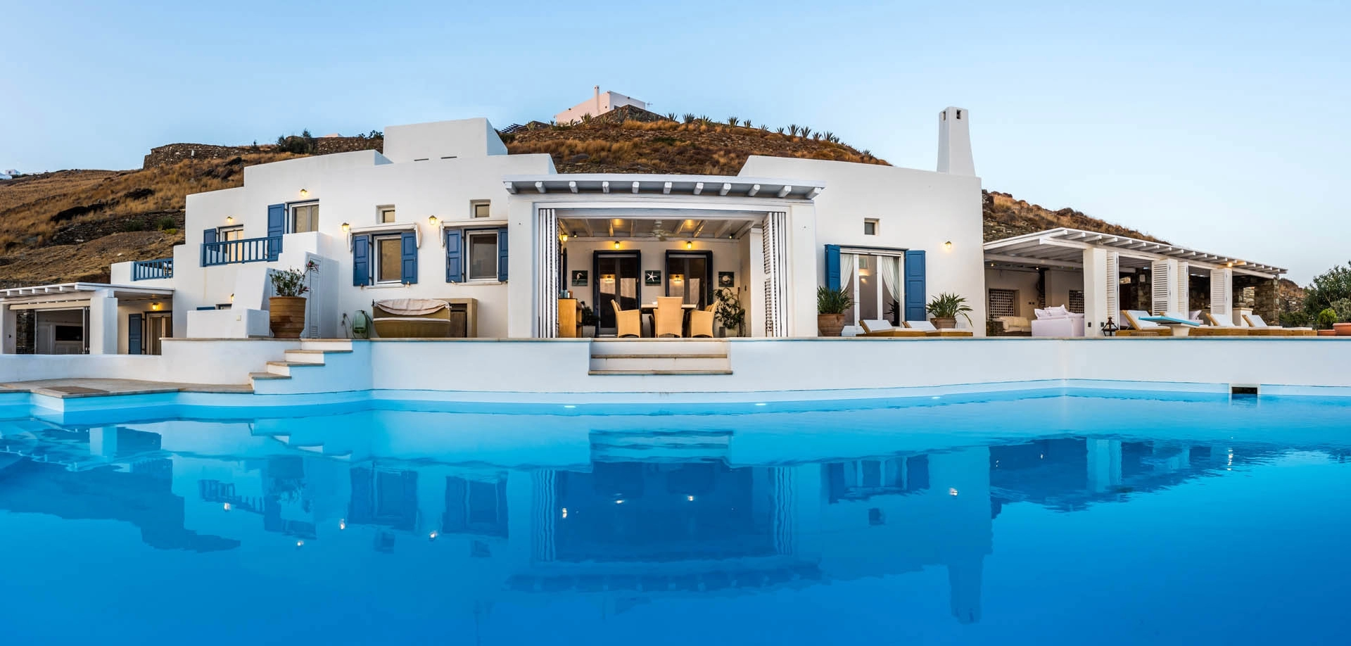 Infinite Blue Grand Villa