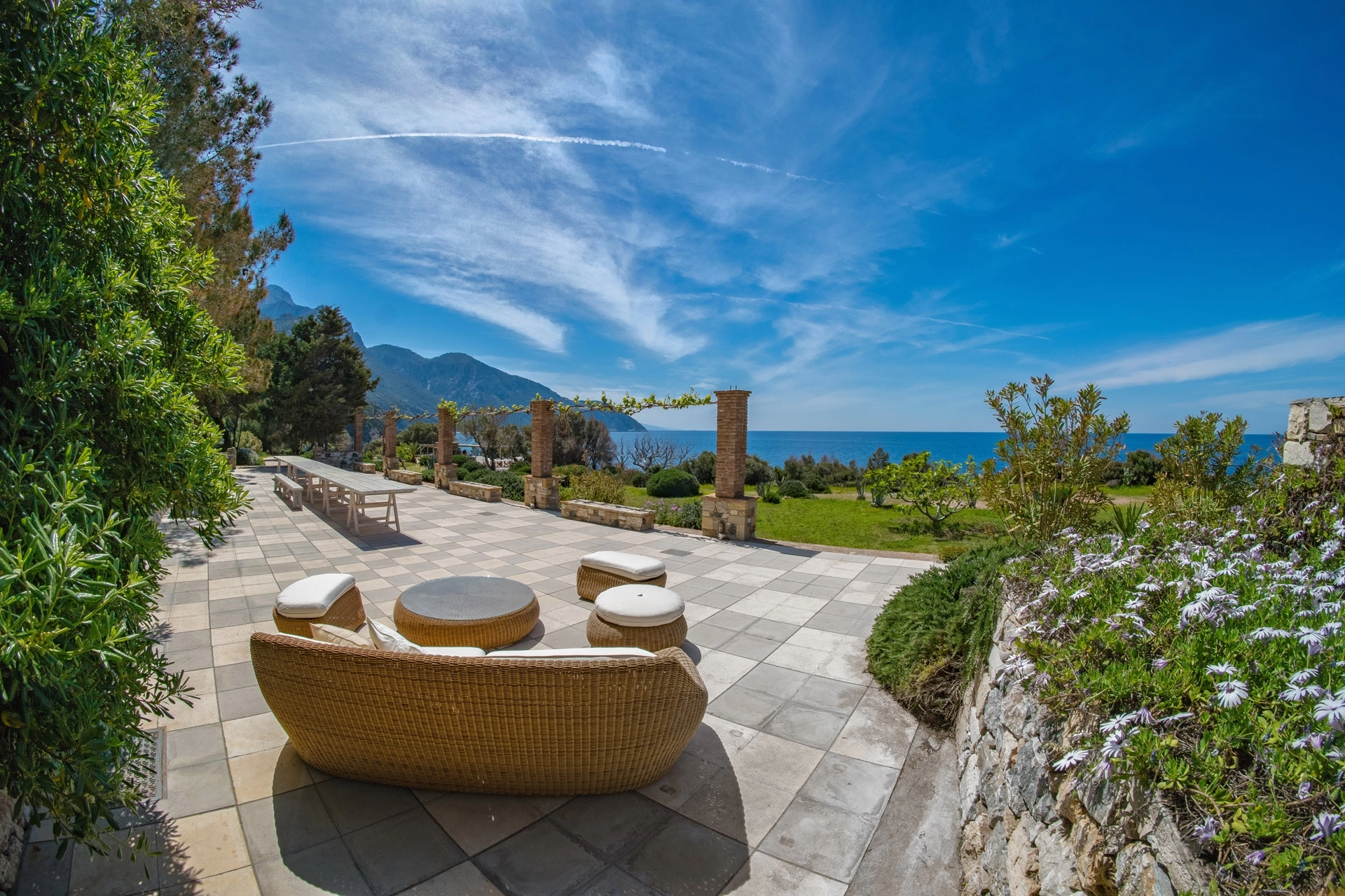 Samos Estate & Villas